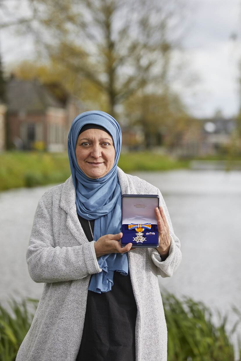 Ayse Boya Ridder in de Orde van Oranje-Nassau